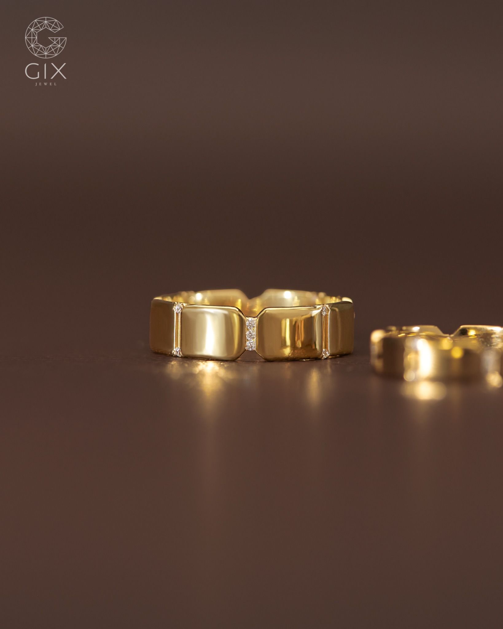  Nhẫn cưới vàng 14k đẹp lạ khắc hoa văn đính đá cao cấp Gix - GCR25050069 