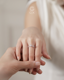  Nhẫn cầu hôn vàng tây 18k đính kim cương - Twisted Vow | Gix Jewel 