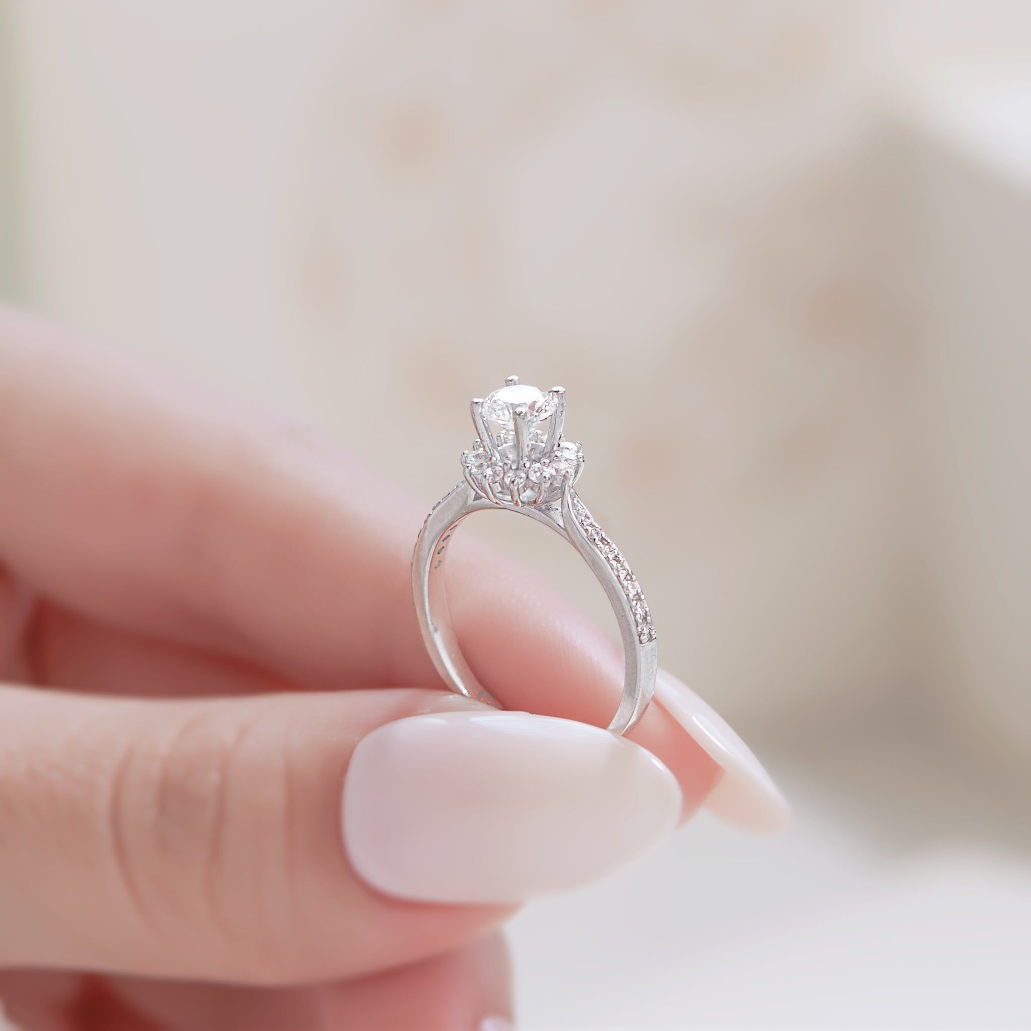  Nhẫn cầu hôn bạc Everglow | Gix Jewel 