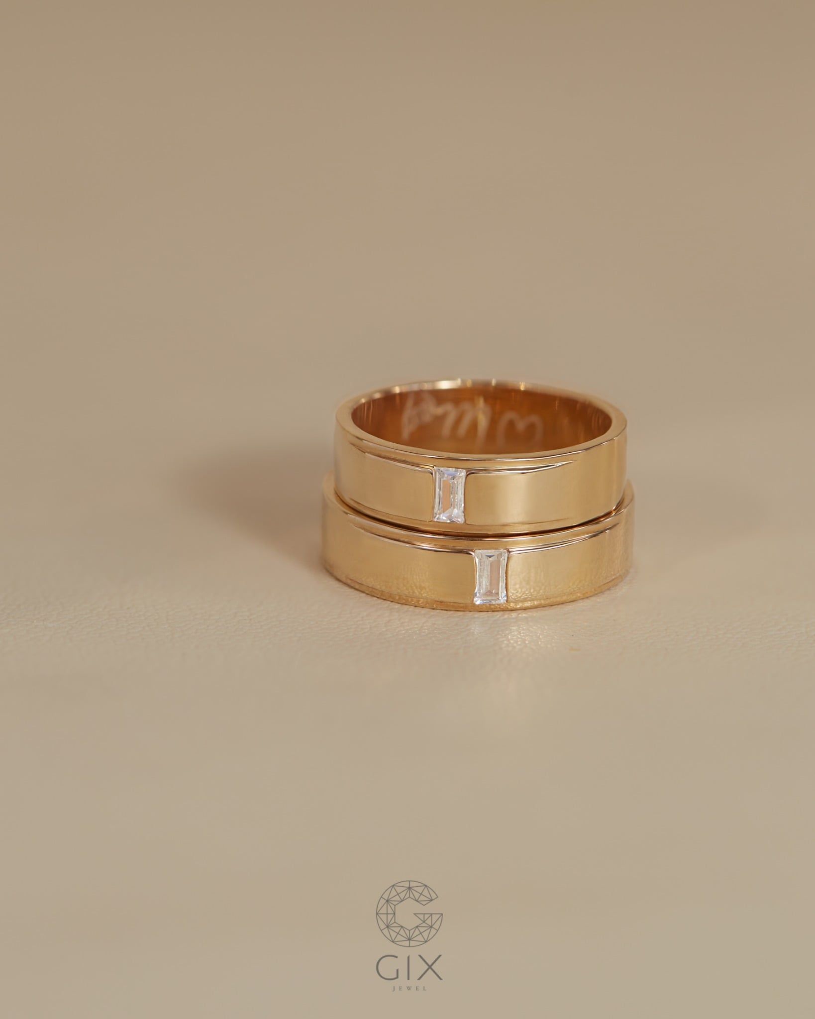  Nhẫn cưới vàng 14k bản vuông khắc theo yêu cầu - GCR25050192 | Gix Jewel 