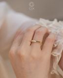  Nhẫn cưới signet thiết kế đính đá khắc tên - GCR25050223 | Gix Jewel 