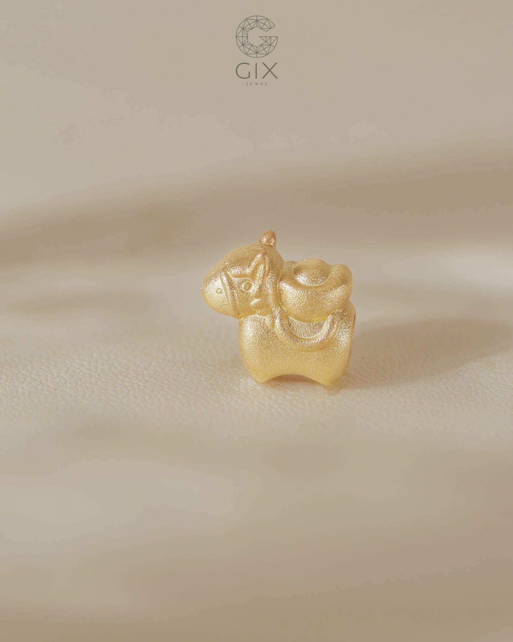  Mặt dây ngựa Tài Mã bạc & vàng 18k | Gix Jewel 