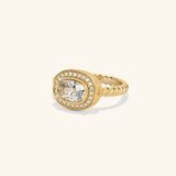  Nhẫn nữ viền đá oval đai xoắn - GNN25050193 | Gix Jewel 