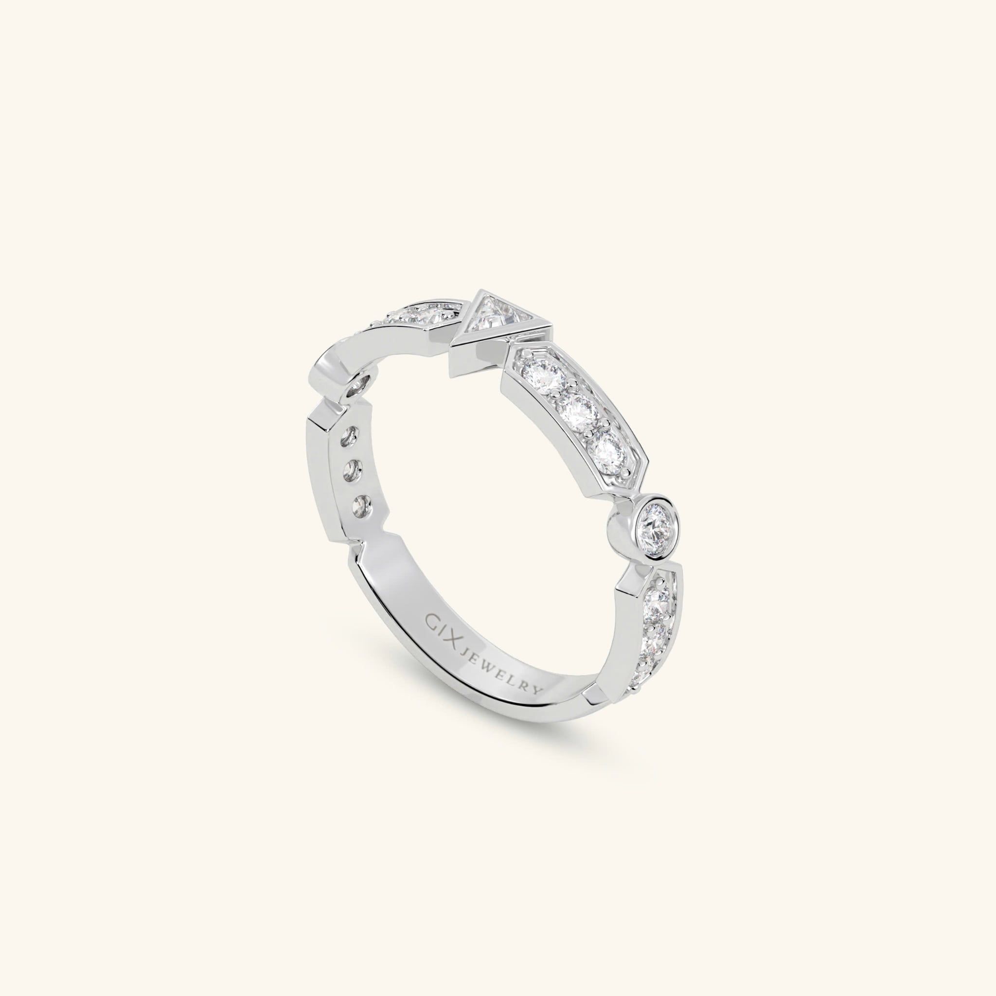  Nhẫn nữ đính tấm dáng tam giác - GNN25050191 | Gix Jewel 