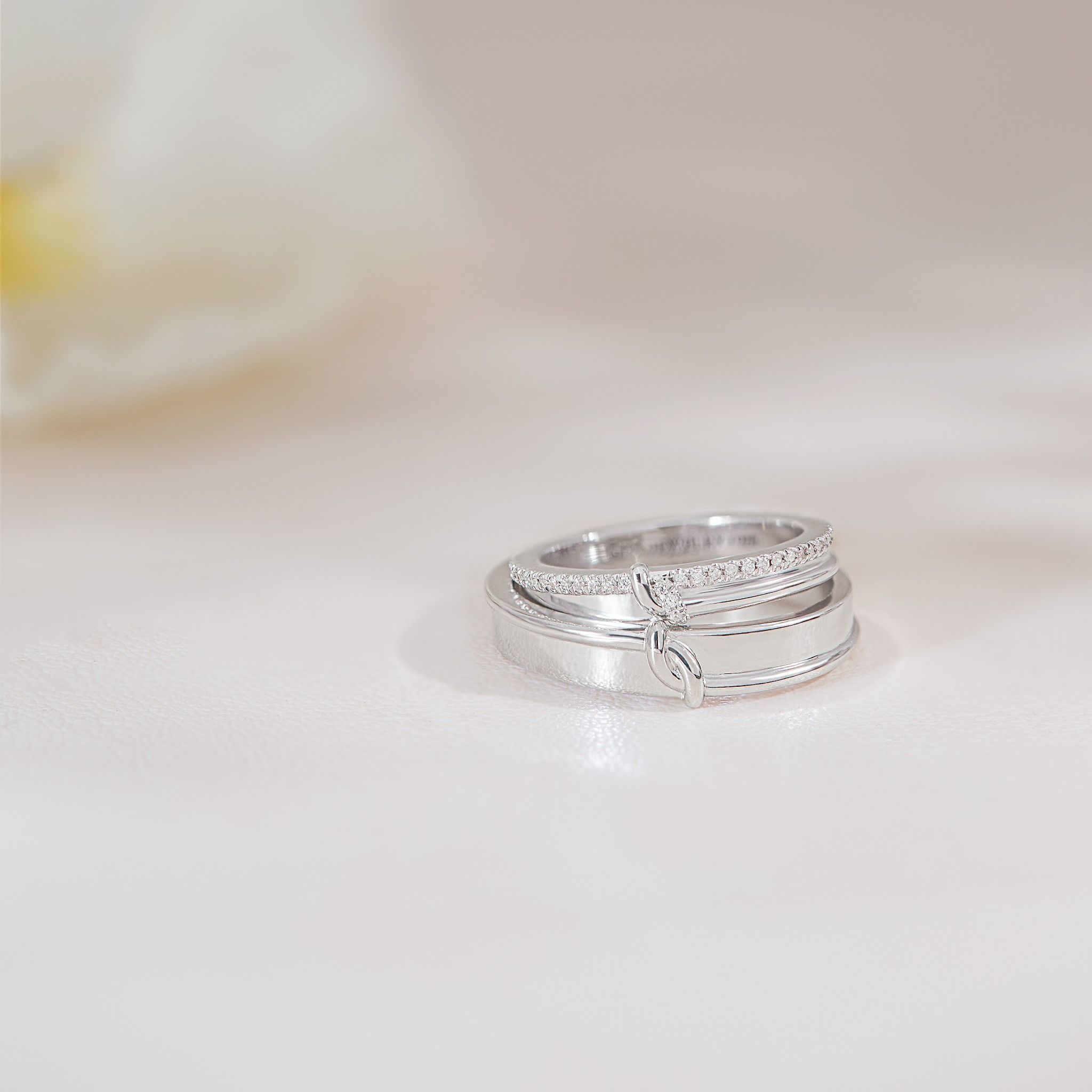  Nhẫn cưới vàng 14k Love Knot Gix - GCR25050055 