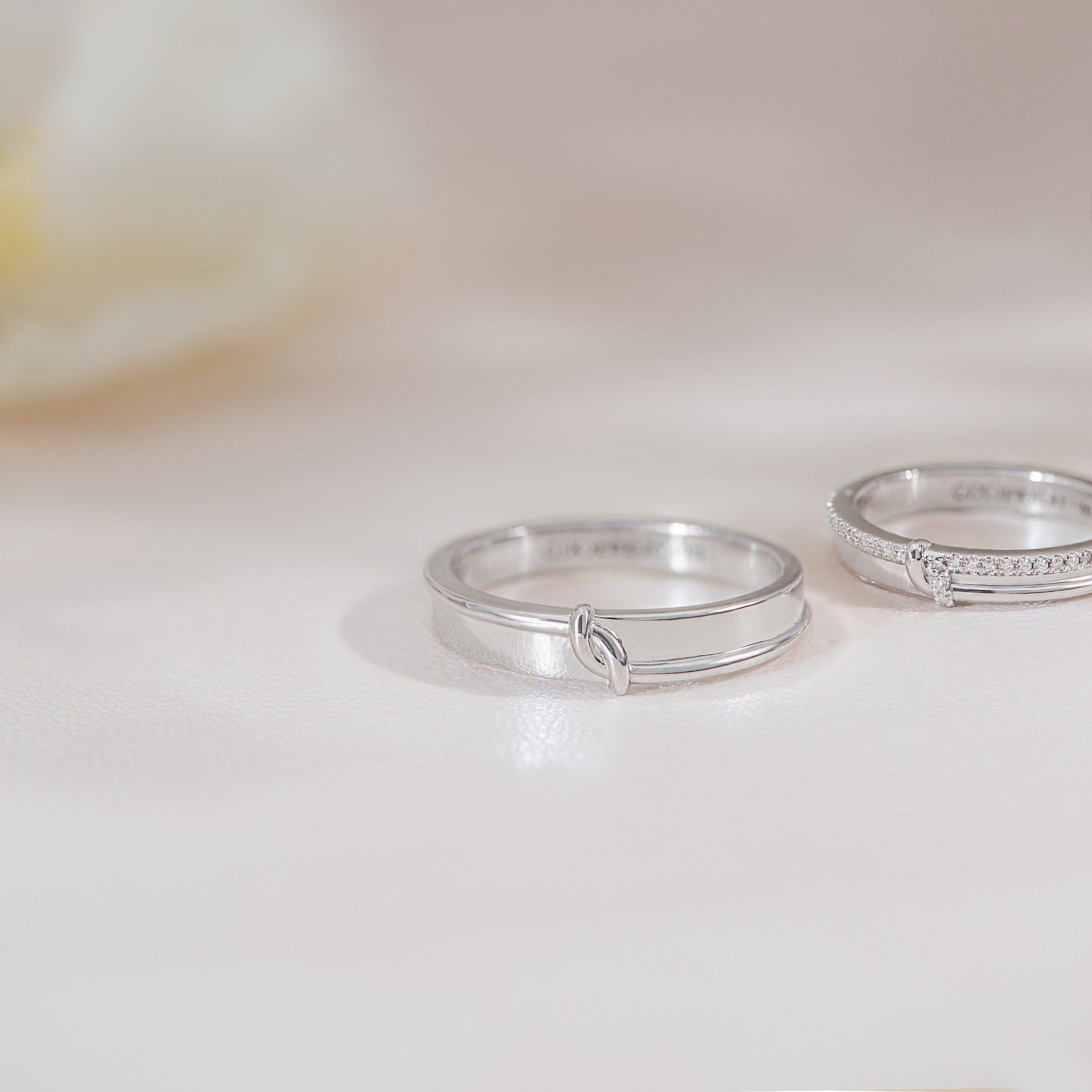  Nhẫn cưới vàng 10k Love Knot Gix - GCR25050055 