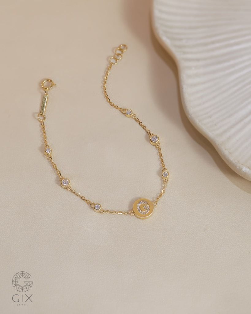  Lắc tay đơn giản cho nữ sợi mảnh gắn bi tròn khắc chữ | Gix Jewel 