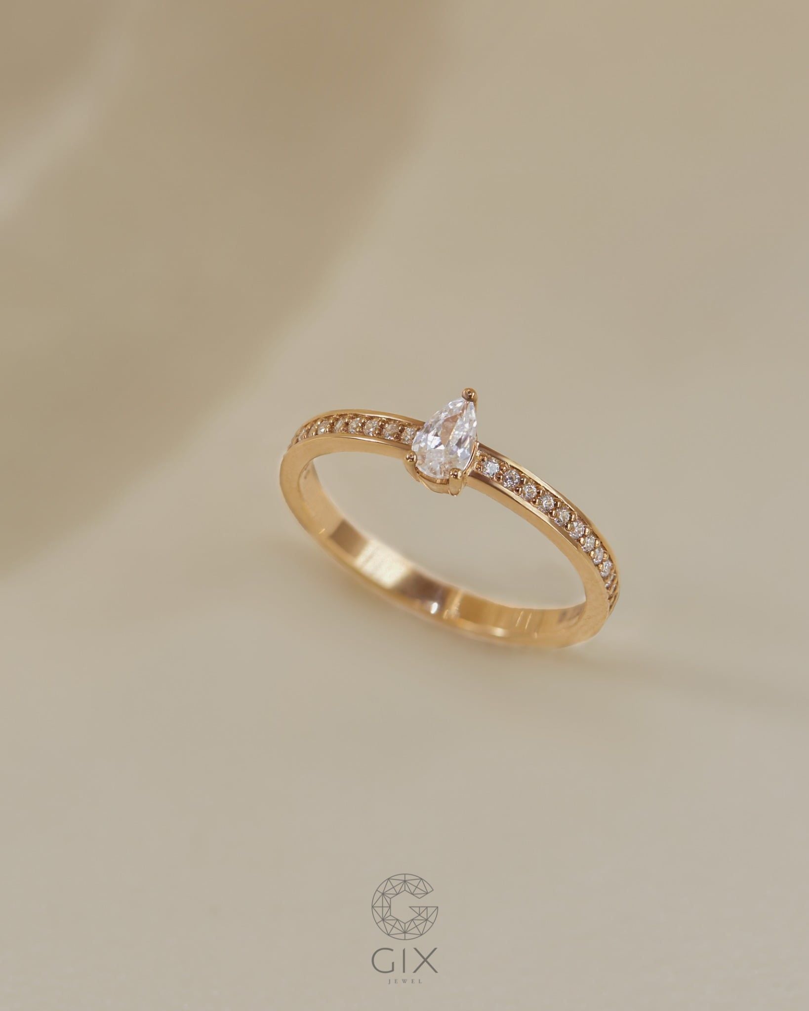  Nhẫn cầu hôn nữ vàng tây đẹp đính kim cương Moissanite Pear | Gixjewel 