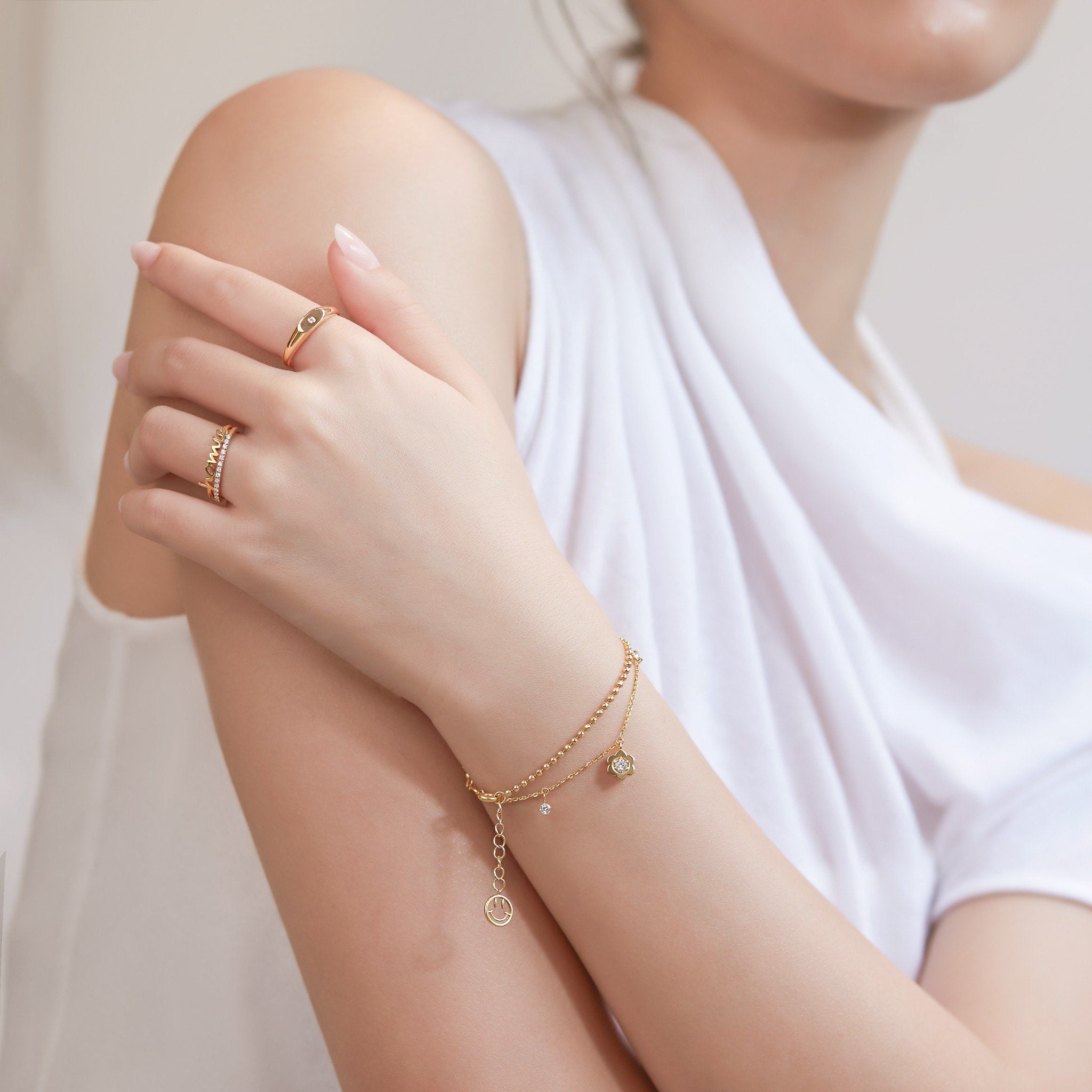  Lắc tay bi nữ vàng 18k bạc đẹp gắn charm mặt cười nhỏ xinh Gix 