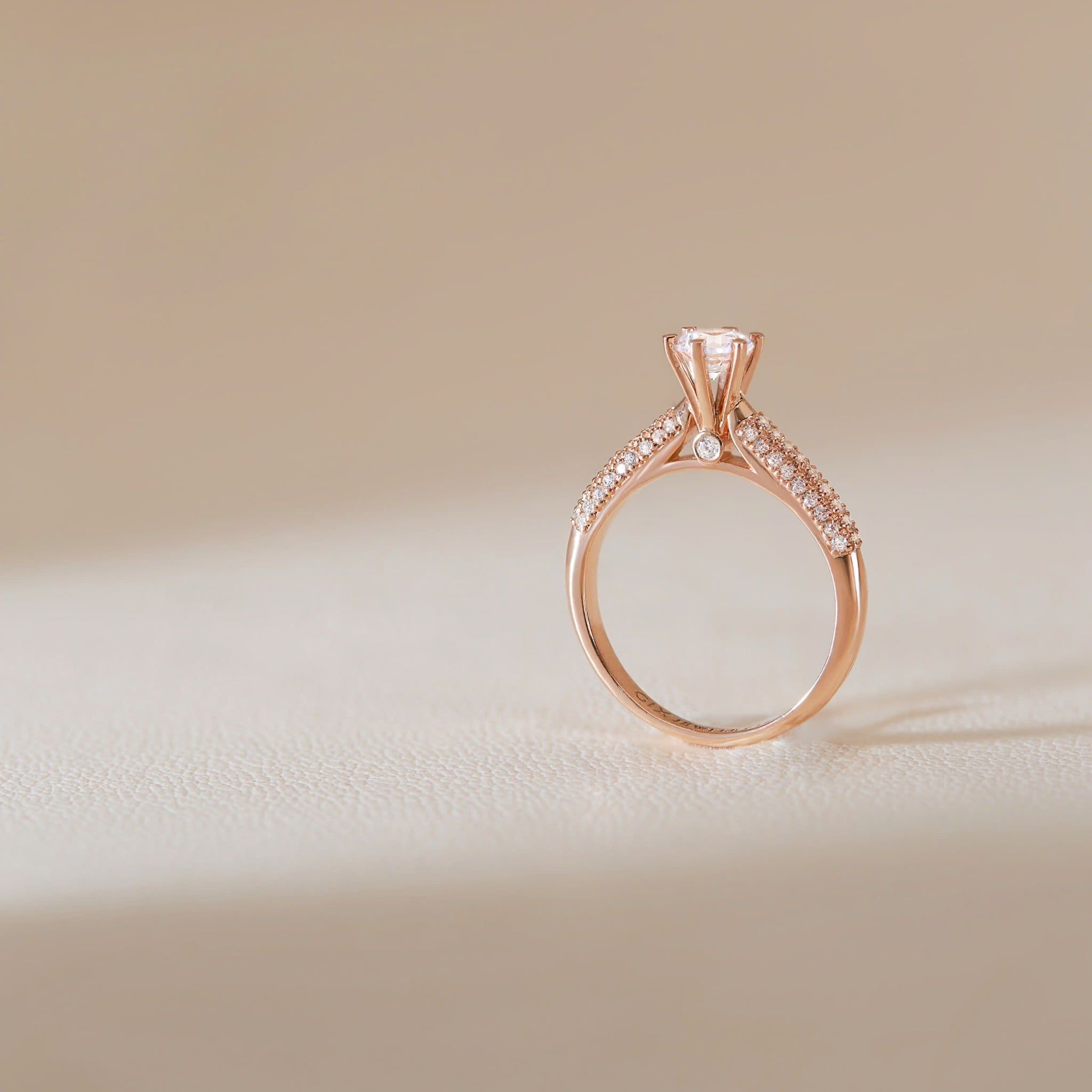  Nhẫn cầu hôn vàng 14k Velours Kiss | Gix Jewel 