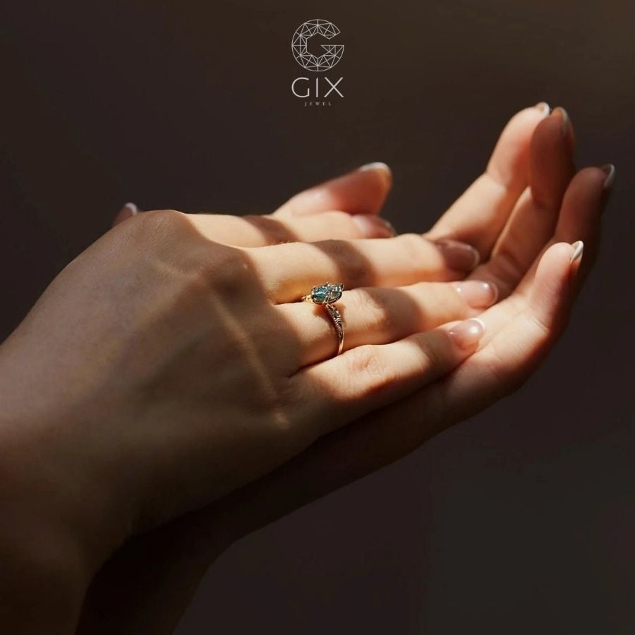  Nhẫn nữ vàng đính đá marquise xanh - GNN25050181 | Gix Jewel 