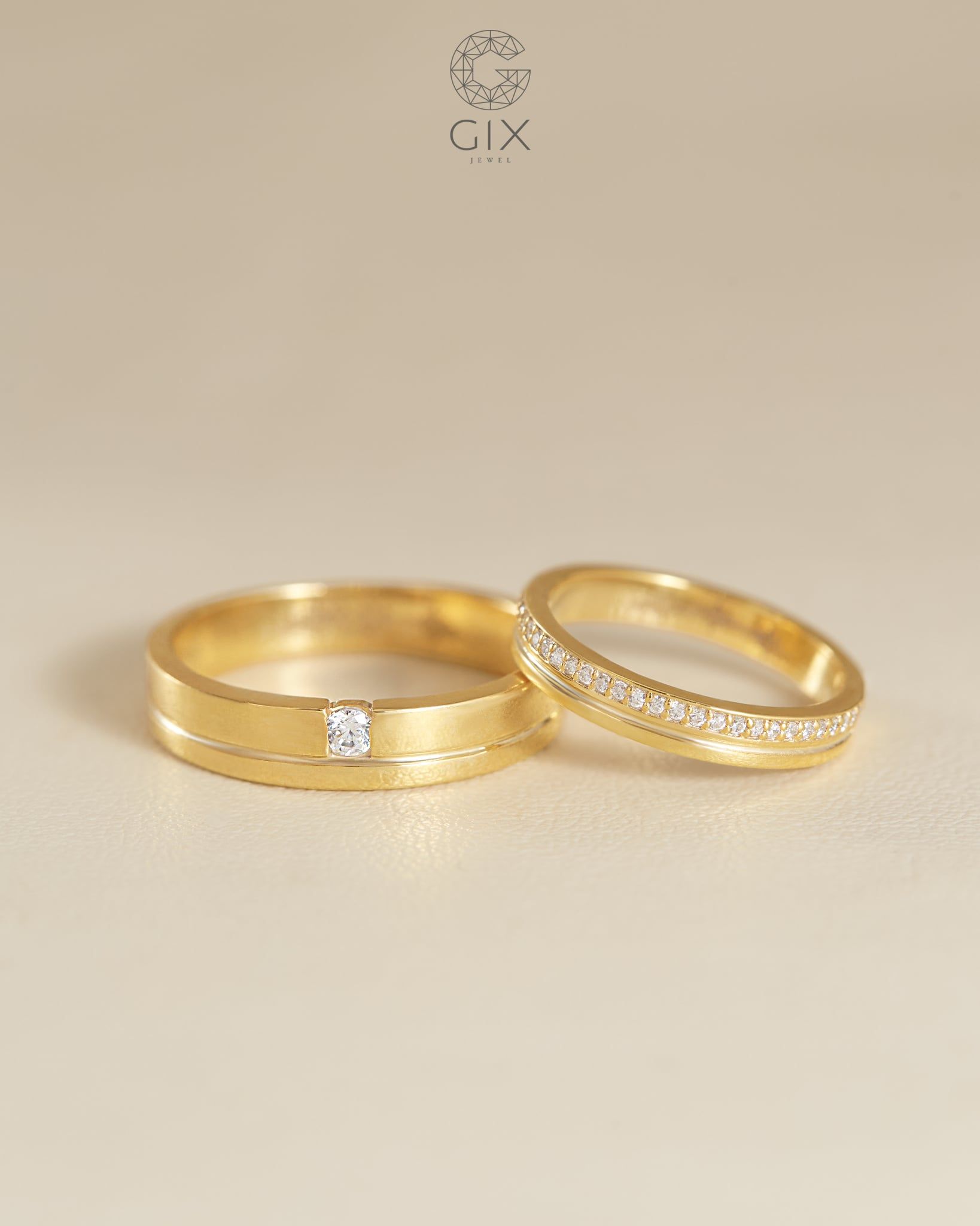  Nhẫn cưới kim cương cao cấp vàng 18k đẹp nhất bản to sang trọng khắc chữ Gix Jewel 