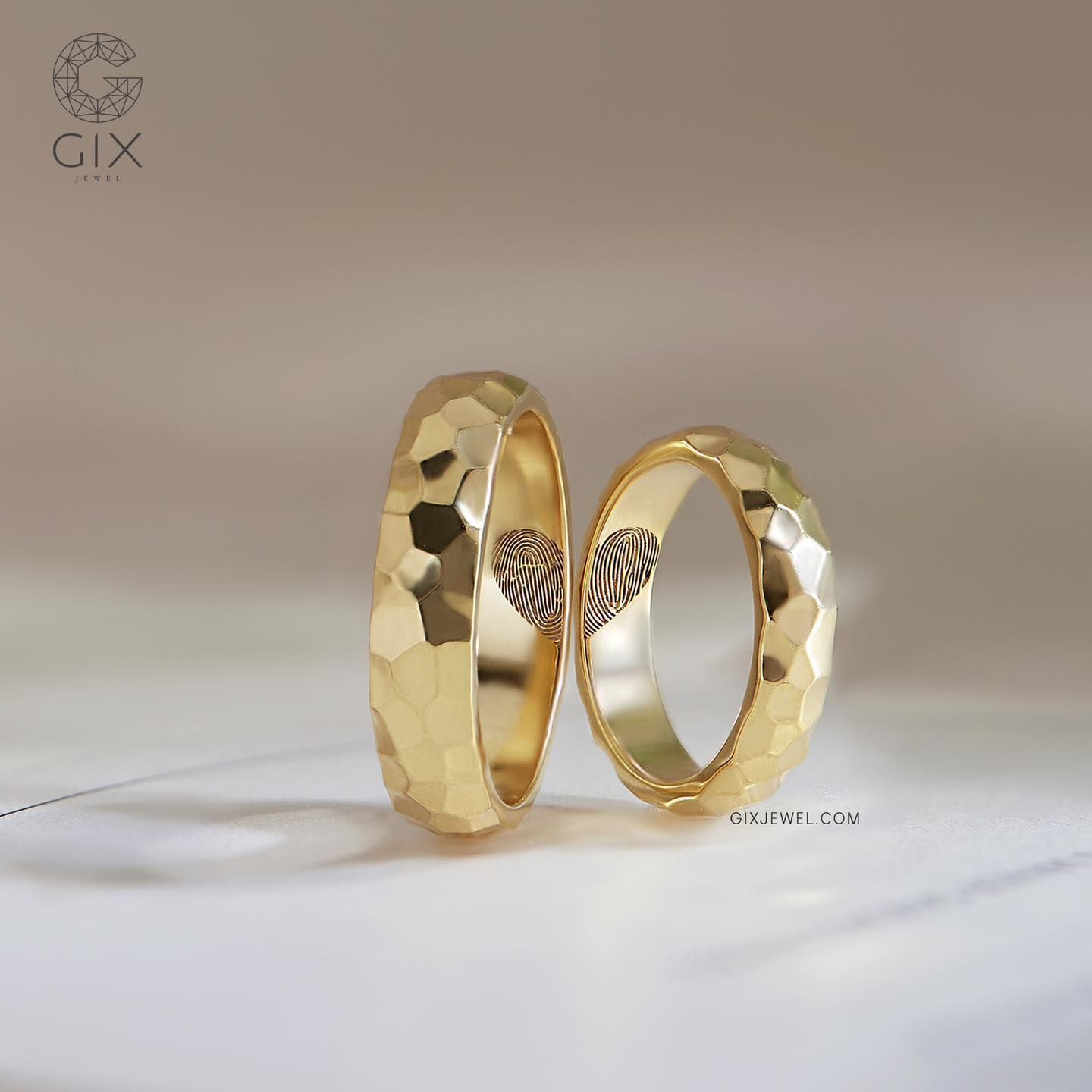  Nhẫn cưới vàng 18k thiết kế vát hamer cao cấp Gix - GCR25050137 