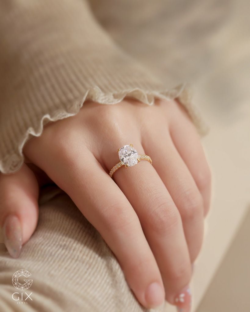  Nhẫn Cầu Hôn Kim Cương Vàng 18K - Oval Dream | Gix Jewel 