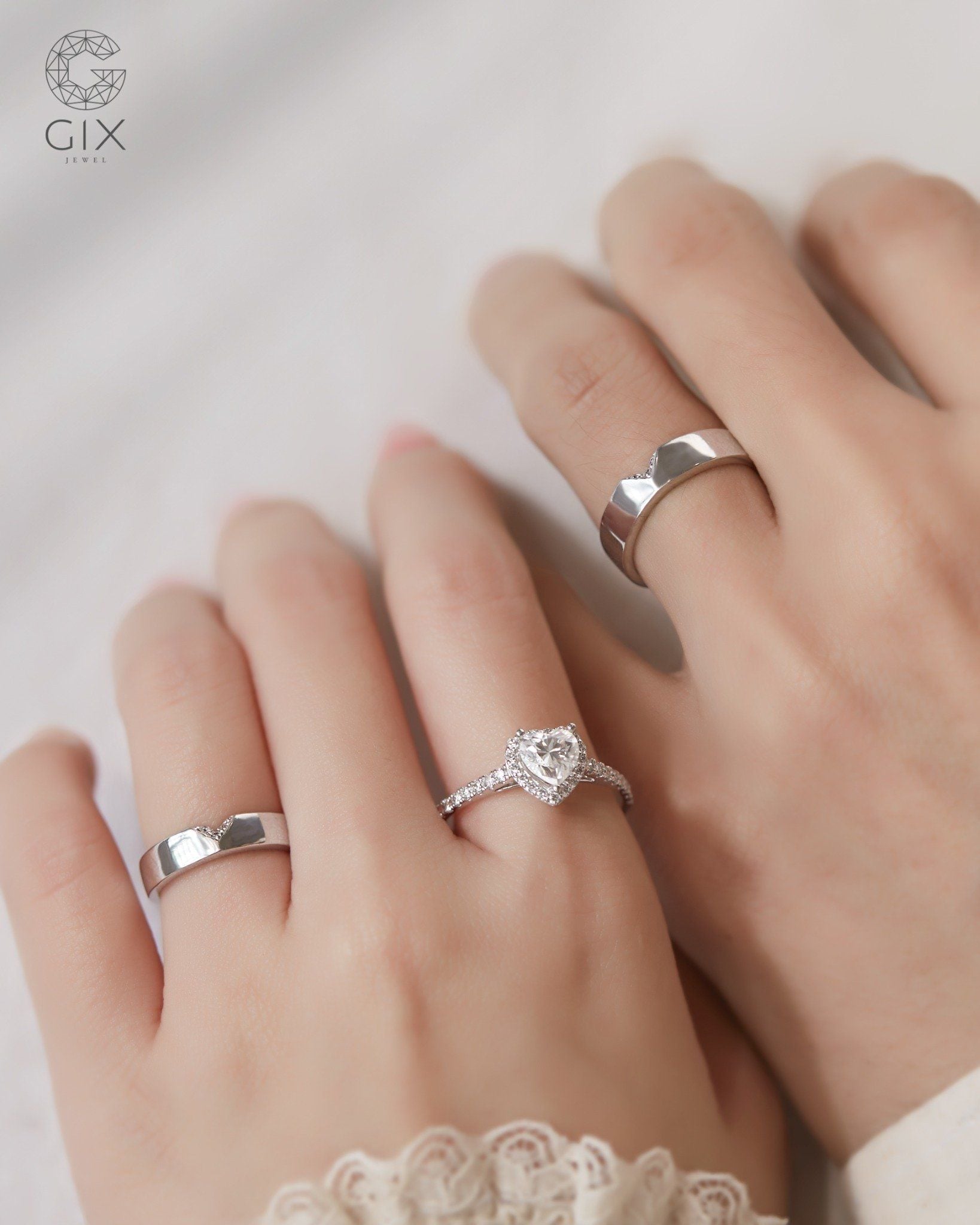  Nhẫn cưới trái tim vàng 18k thiết kế đẹp kim cương cao cấp sang trọng Gix Jewelry 