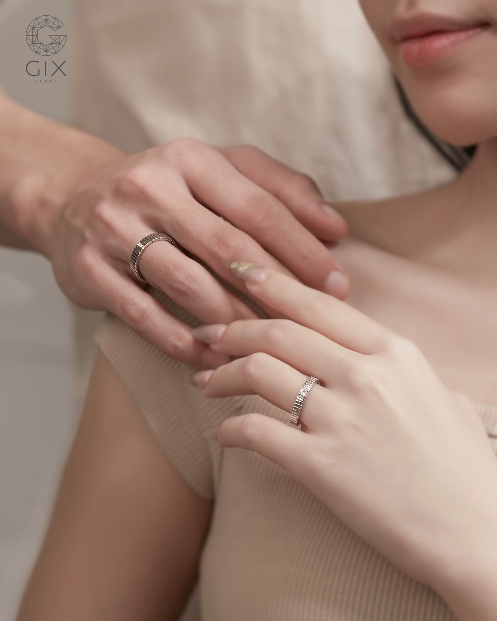  Nhẫn cưới kim cương đơn giản vàng tây 18k đẹp tặng đám cưới Gix Jewel 