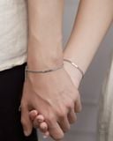  Vòng tay đôi bạc & vàng đẹp sợi khoen lật kiểu mới khắc tên nam nữ Gix Jewel 