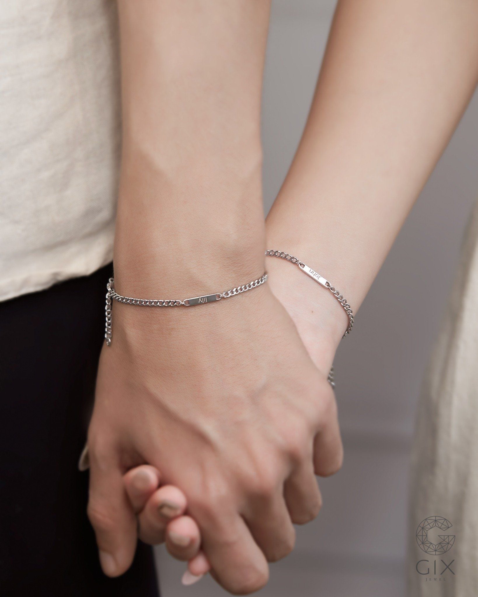  Vòng tay đôi bạc & vàng đẹp sợi khoen lật kiểu mới khắc tên nam nữ Gix Jewel 