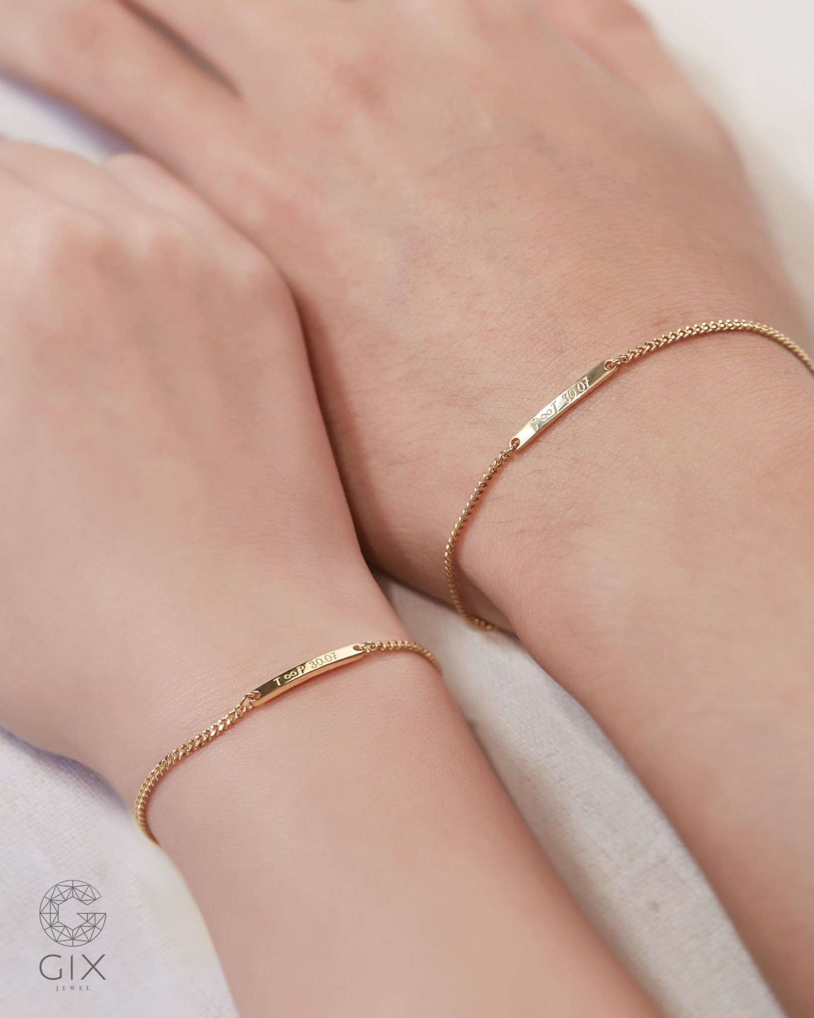  Vòng tay đôi nam nữ vàng & bạc đẹp khoen lật unisex kiểu mới khắc tên Gix Jewel 