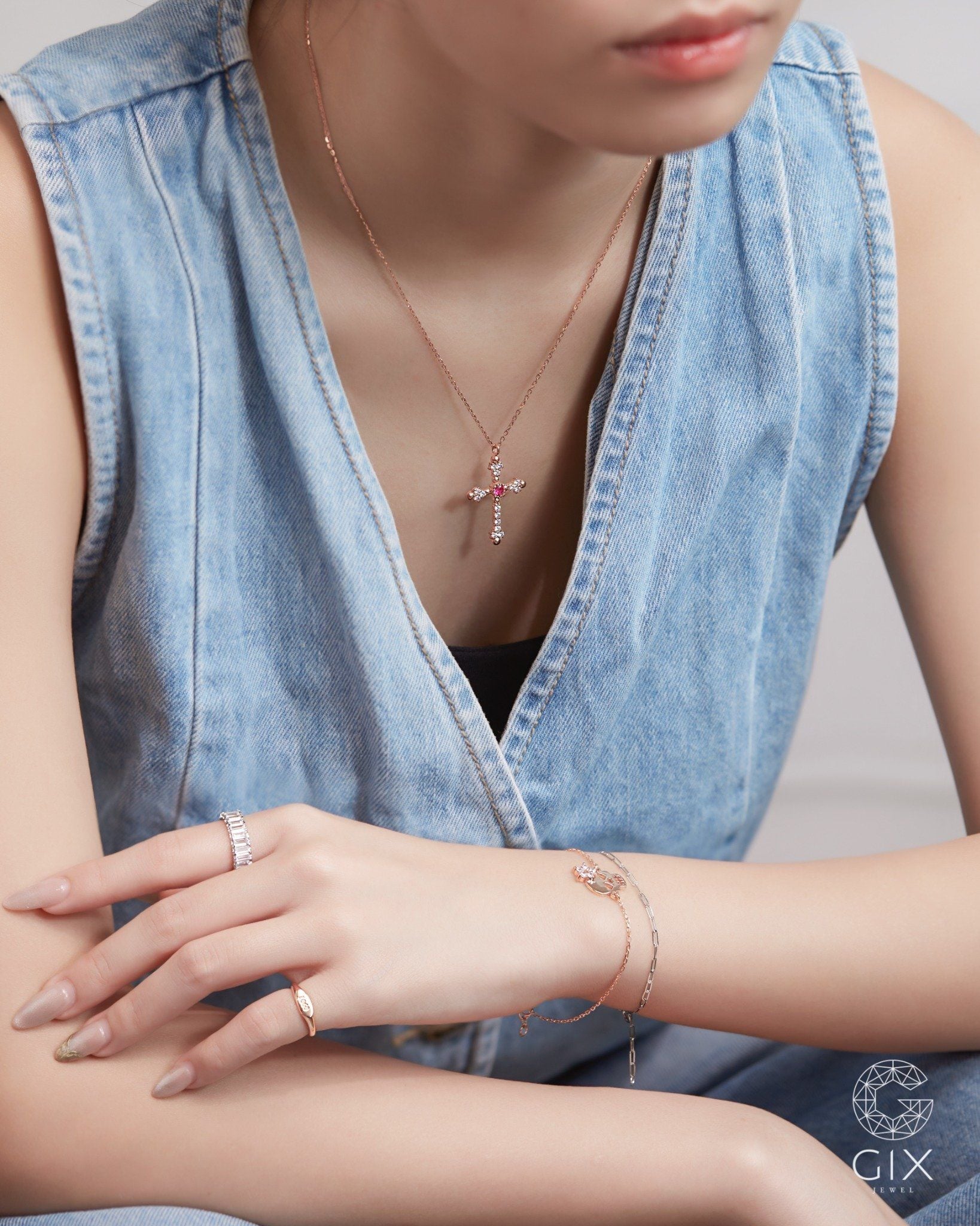  Vòng cổ chữ thập vàng 18k s925 sợi mỏng kiểu mới đính kim cương đẹp Gix 