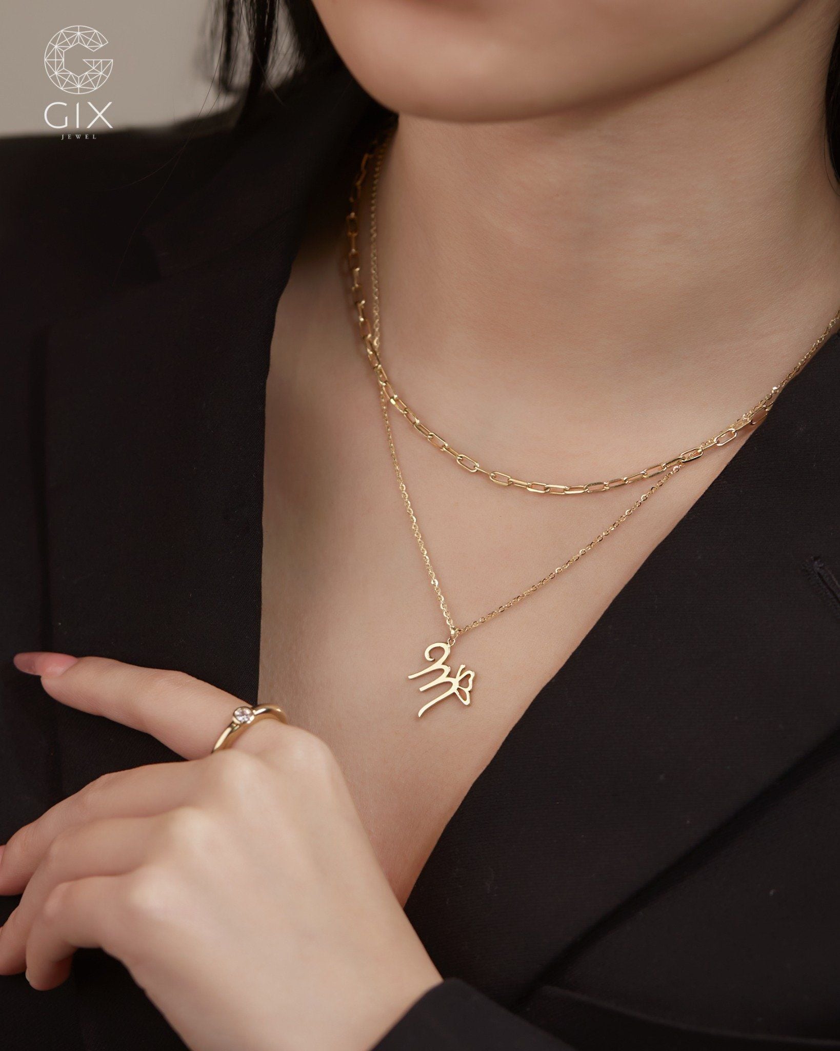  Dây chuyền vàng khắc tên chữ cái mắc xích mỏng đẹp hình cánh bướm Gix 