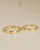  Nhẫn cưới vàng tây 18k đẹp tinh xảo tròn trơn khắc vũ trụ sao trăng Gix Jewel 