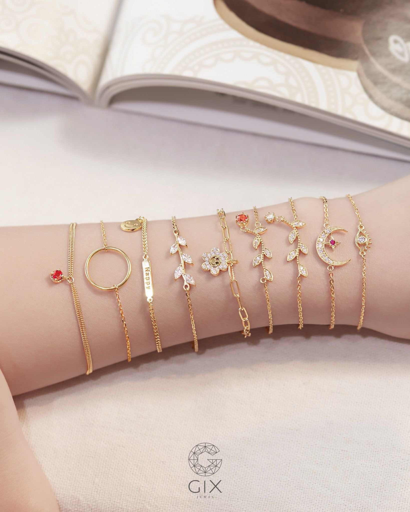  Lắc tay xích vàng 18k bạc 925 gắn charm hoa - Sweet Flower | Gix Jewel 