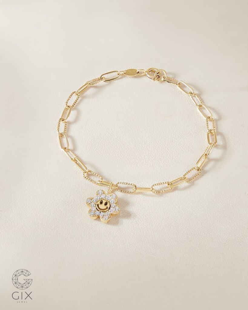  Lắc tay xích vàng 18k bạc 925 gắn charm hoa - Sweet Flower | Gix Jewel 