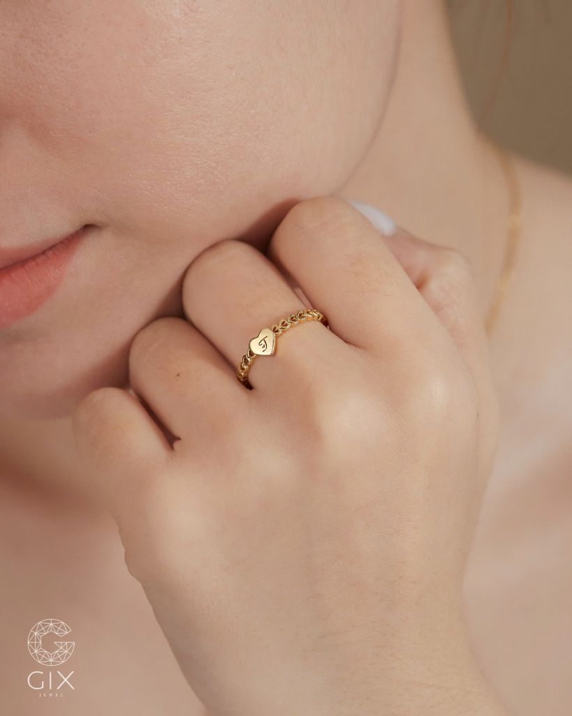 Nhẫn trái tim khắc tên đẹp - GNN25050182 | Gix Jewel