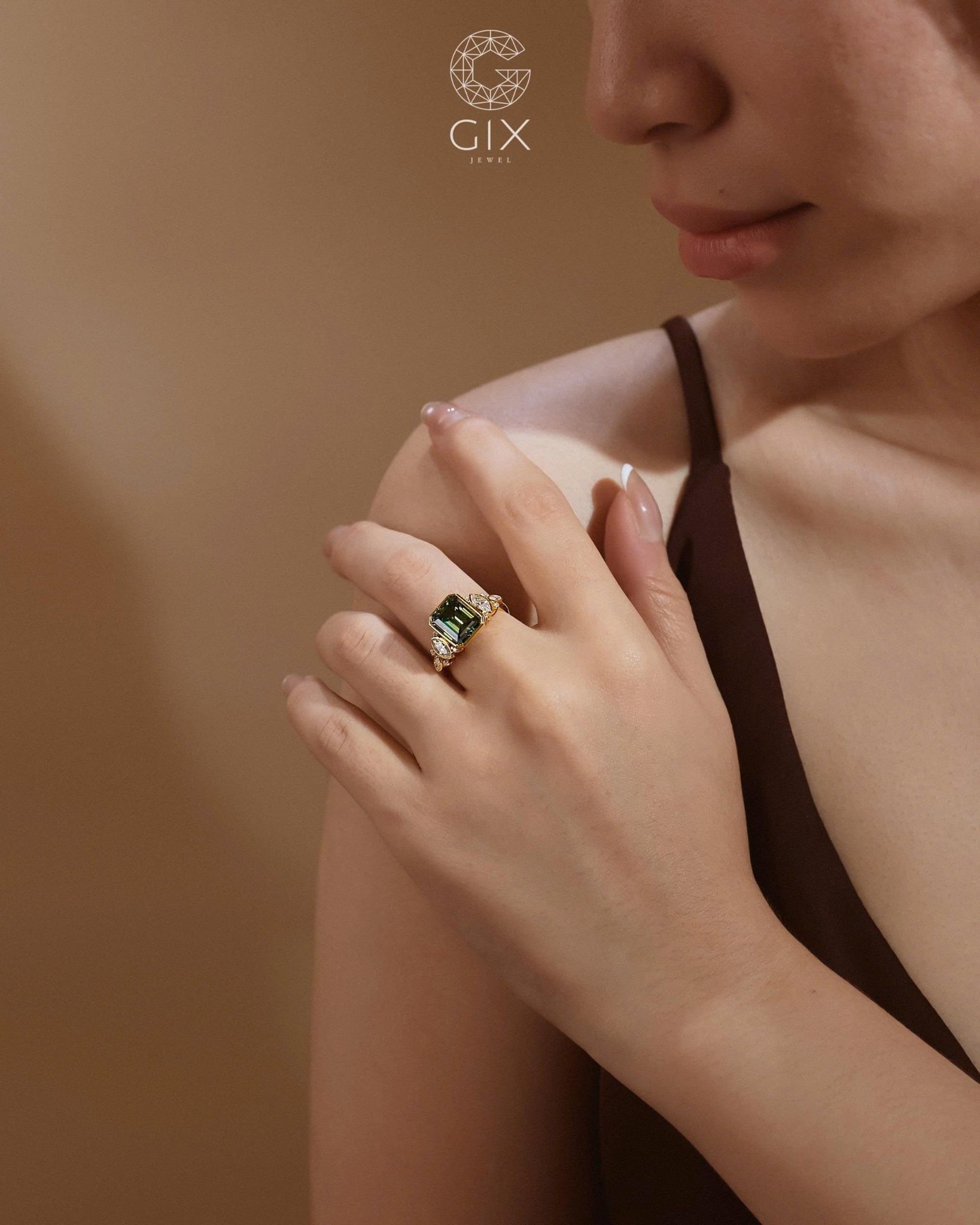  Nhẫn cầu hôn Emerald Princess - GCH25050173 | Gix Jewel 