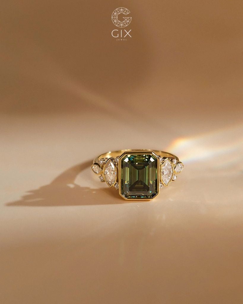 Nhẫn cầu hôn Emerald Princess - GCH25050173 | Gix Jewel