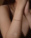  Lắc tay xích vàng kèm chữ cái mix đá tấm | Gix Jewel 