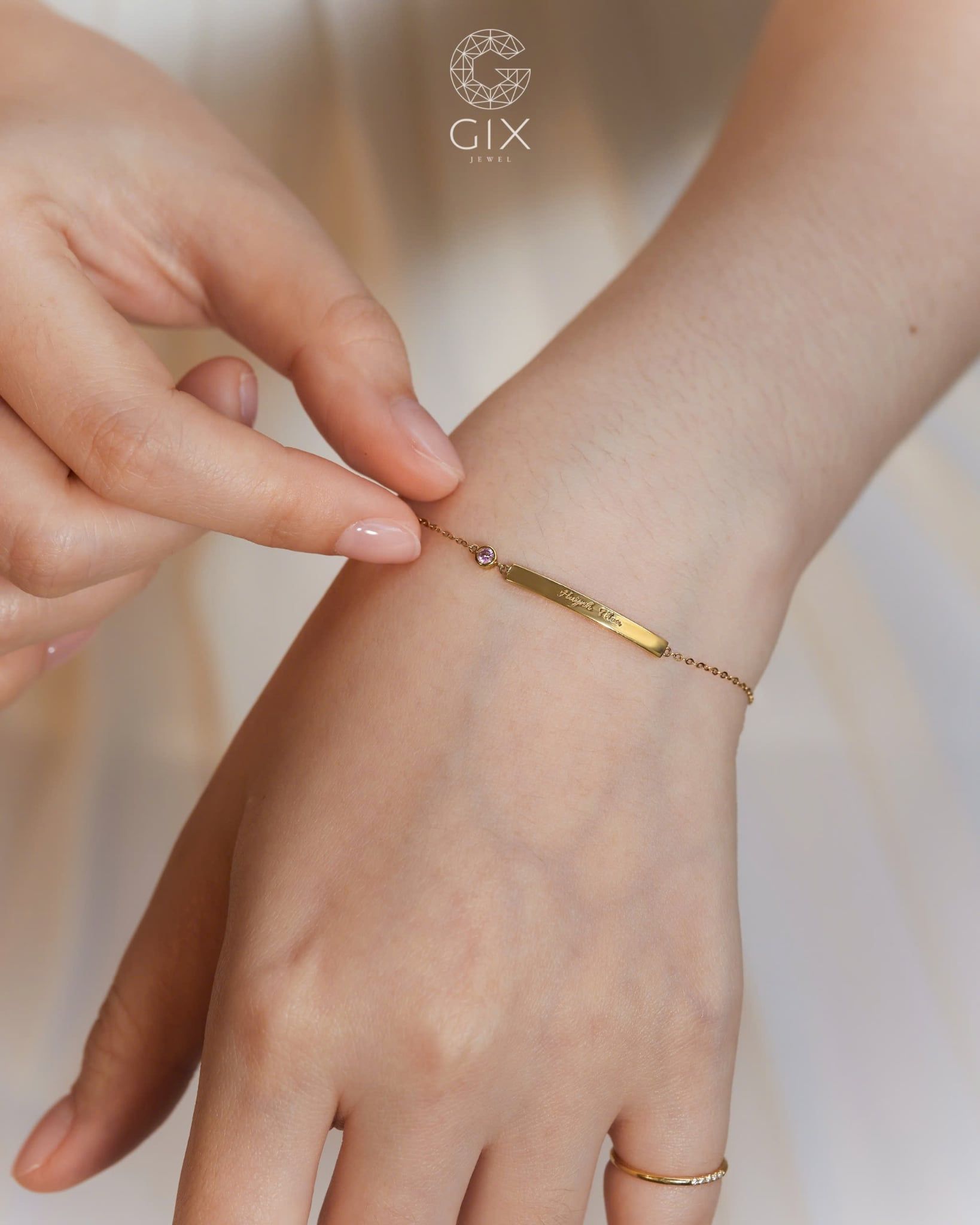  Lắc tay khắc tên sợi mảnh kèm đá birhstone | Gix Jewel 