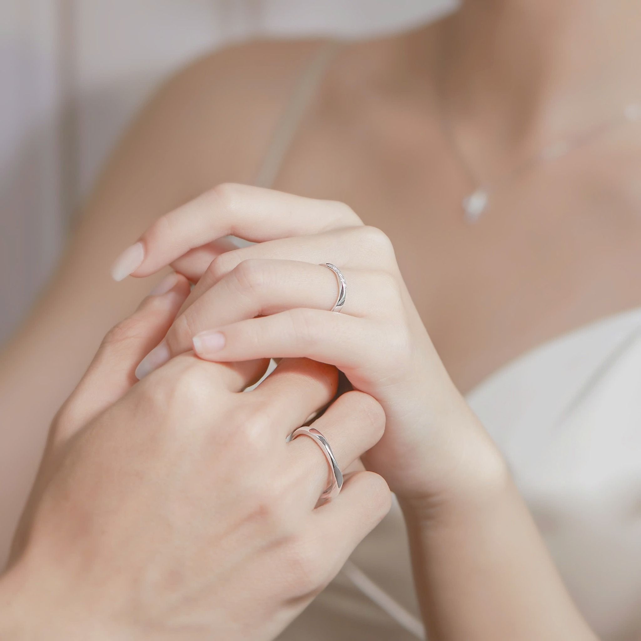  Nhẫn cưới vô cực vàng 10k đính Moissanite Gixjewel - GCR25050031 