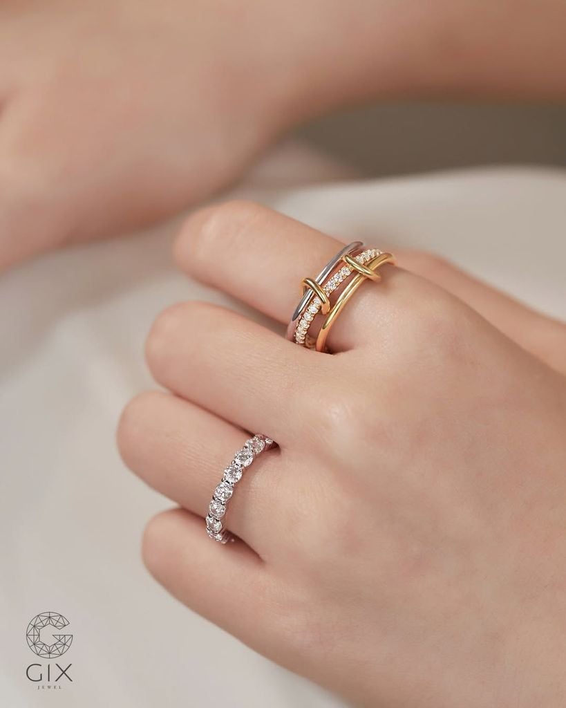  Nhẫn nữ vàng 18k & bạc đẹp xếp chồng nhiều lớp - Trinity Ring | Gix Jewel 