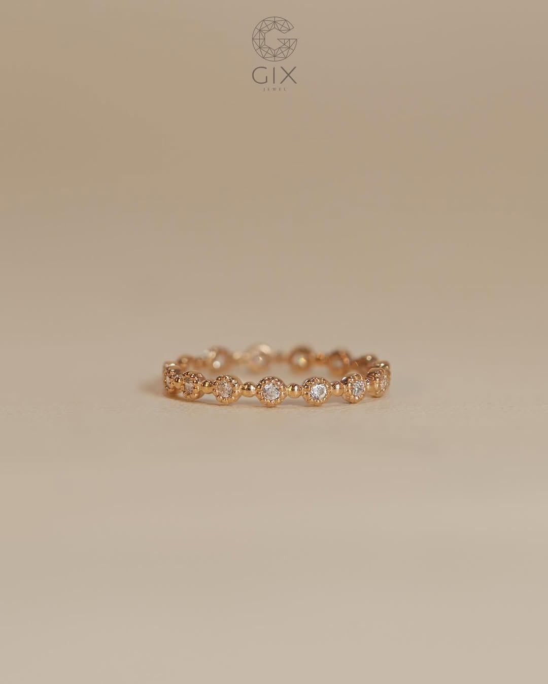  Nhẫn kim cương tấm chấu hình hoa đai mảnh đẹp - Petal Eternity | Gix Jewel 