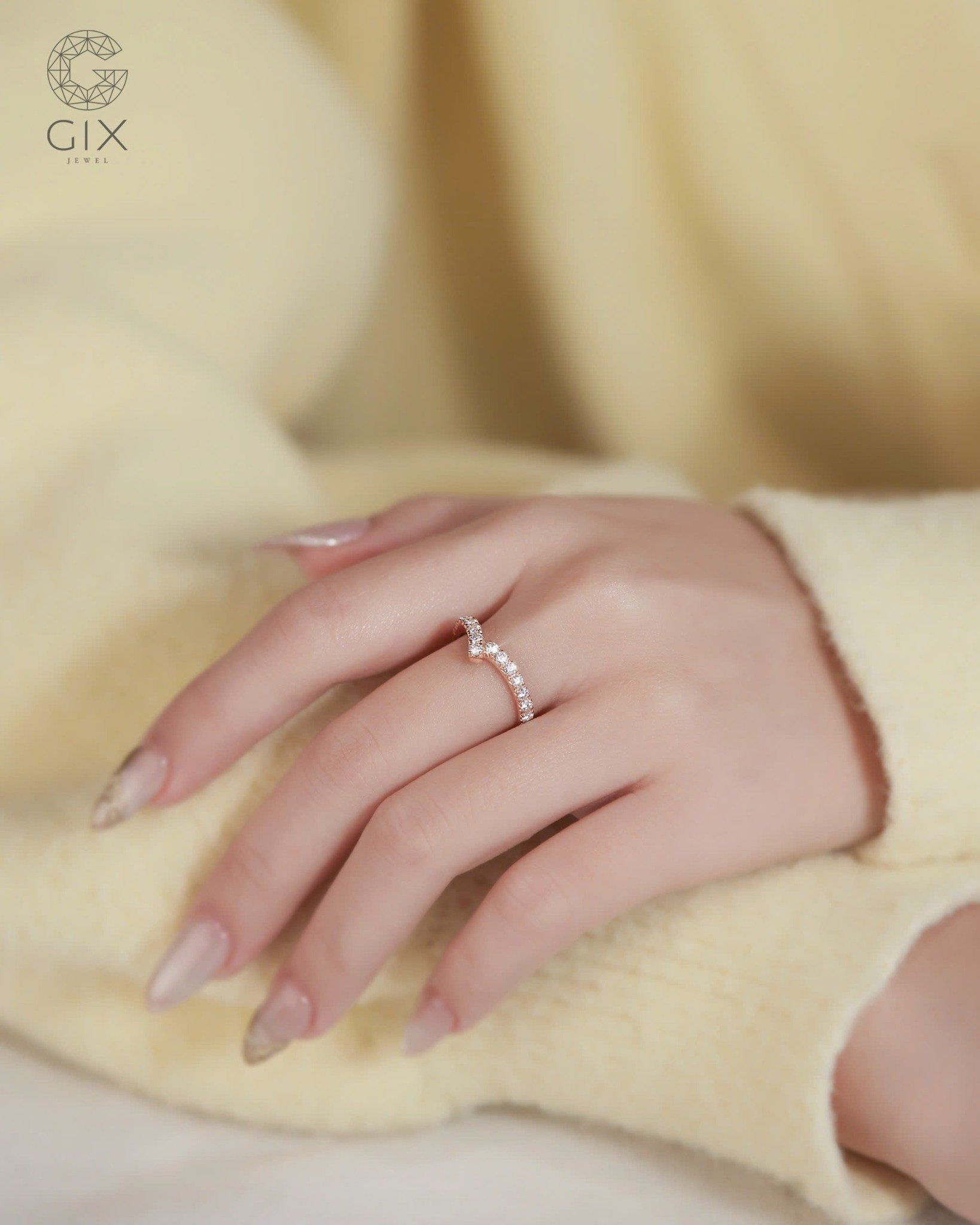  Nhẫn nữ vàng đẹp đính kim cương - Eternity Curves | Gix Jewel 