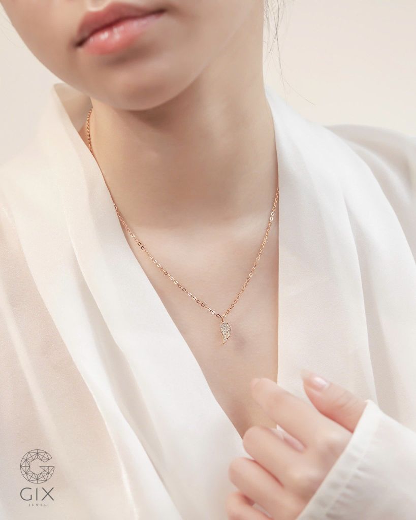  Dây chuyền vàng hồng hình đôi cánh đính đá - Angel Whisper | Gix Jewelry 