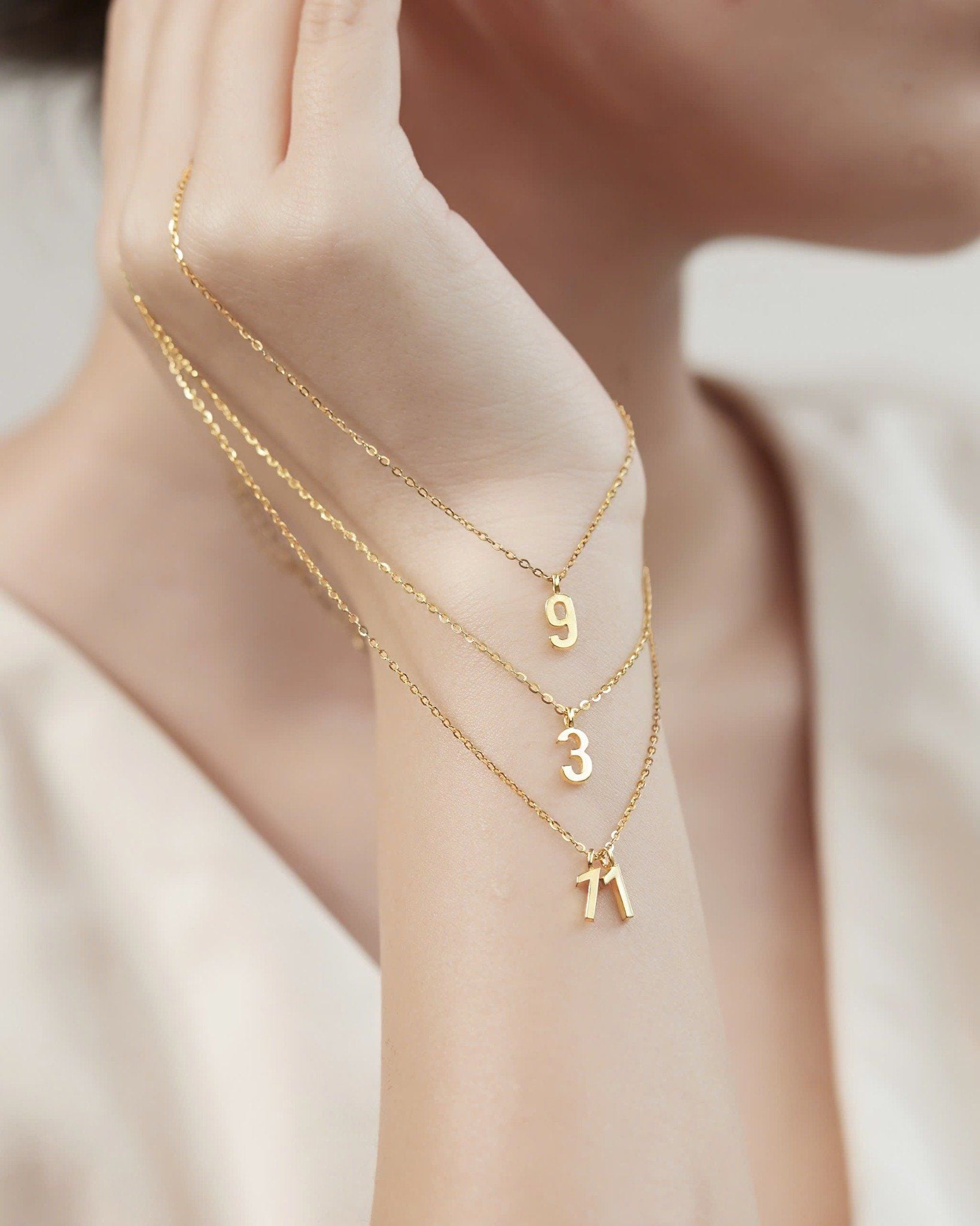  Dây chuyền số chủ đạo sợi bạc và vàng 18k - Number Necklace | Gix Jewelry 