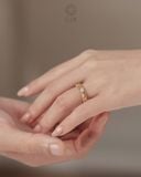  Nhẫn cưới vàng 14k bản vuông khắc hoa văn đẹp Gix Jewel - GCR25050088 