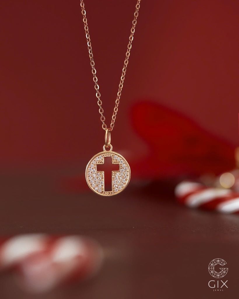  Vòng cổ mặt tròn khắc hình thánh giá bằng vàng & bạc s925 | Gixjewel 