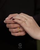  Nhẫn cưới vàng 18k đính kim cương khắc hoa văn Gix - GCR25050067 