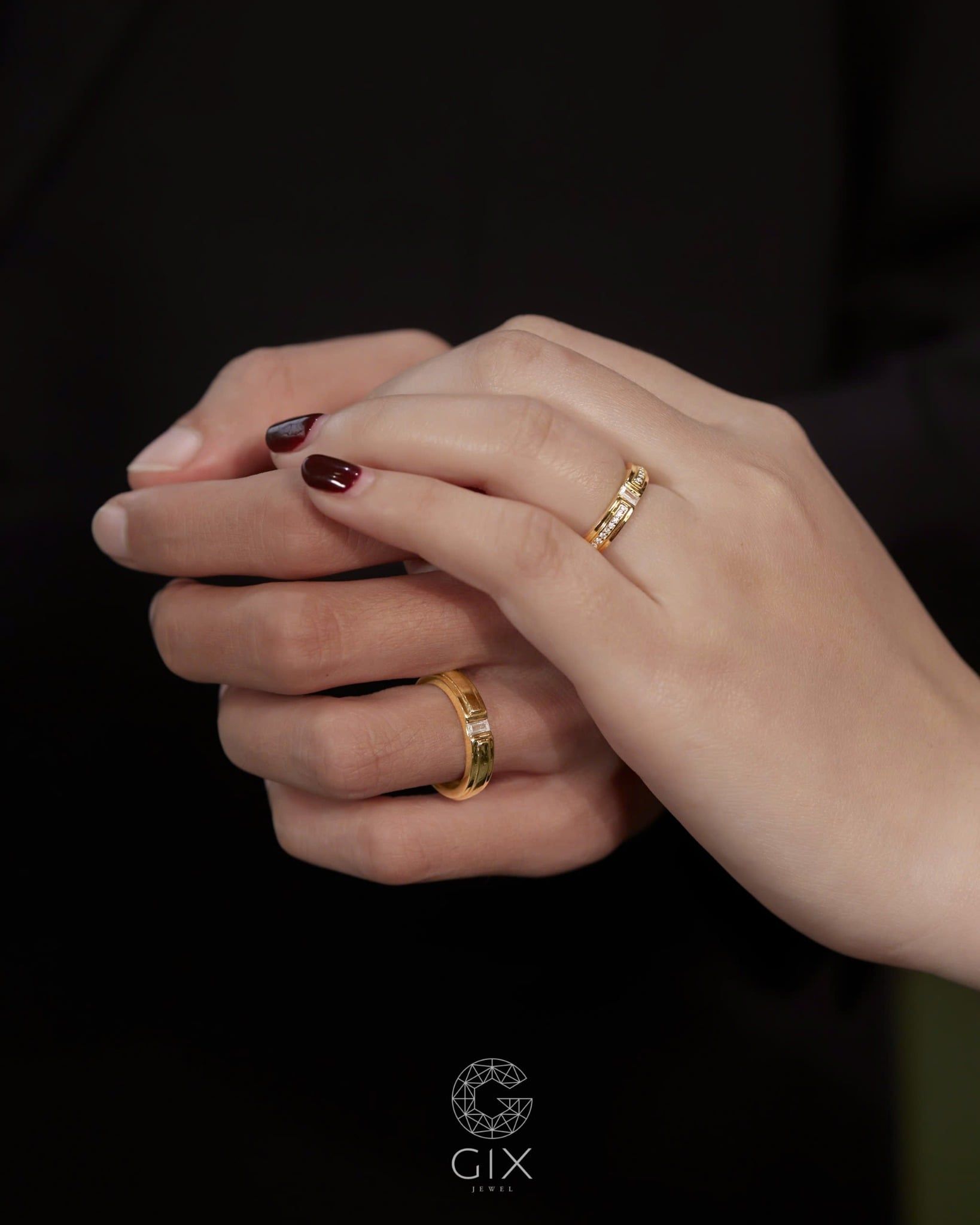  Nhẫn đôi khắc hoa văn đẹp Gix Jewel - GCR25050067 