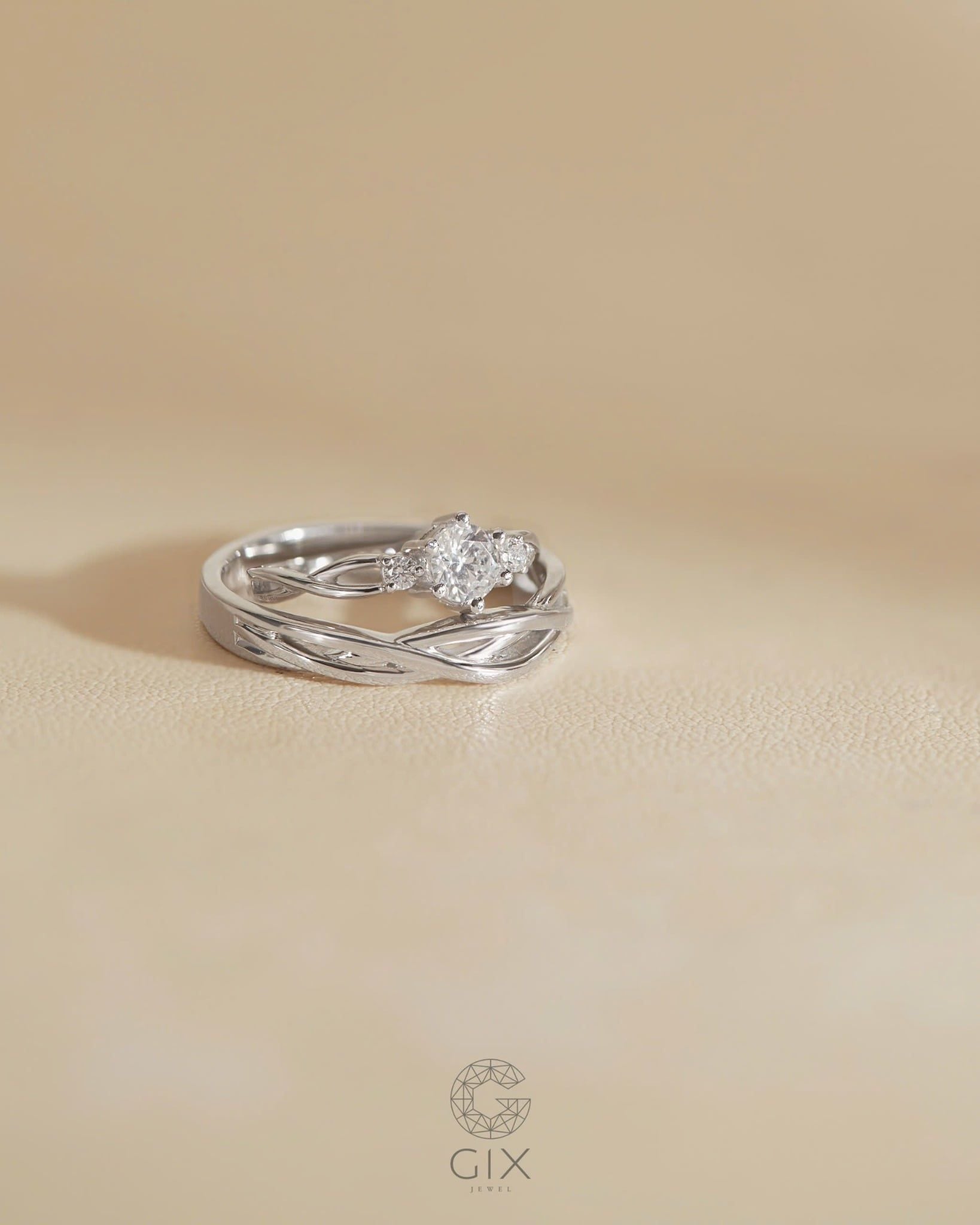  Nhẫn cưới bạch kim vàng ý đẹp kiểu độc đáo gắn kim cương Gix Jewelry 