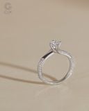  Nhẫn cầu hôn Twist vàng tây 18k đính kim cương | Gix Jewel 
