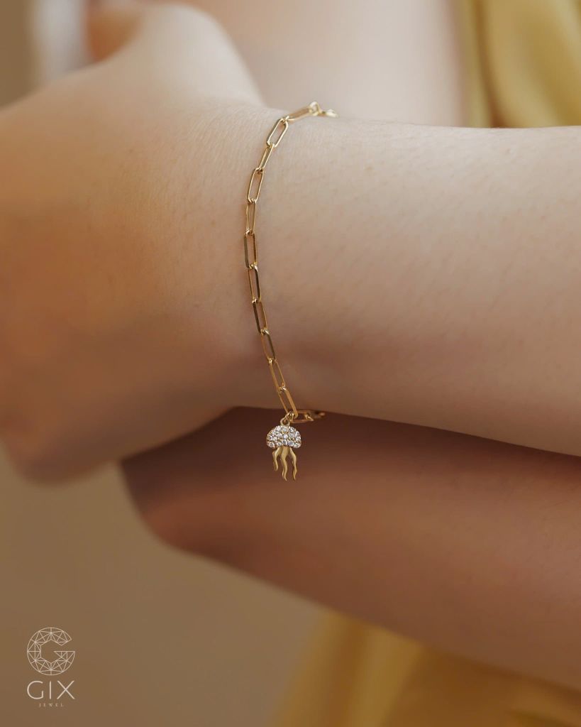  Vòng tay mắc xích vàng tây & bạc 925 gắn charm sứa | Gix Jewel 