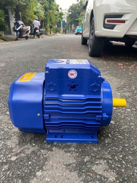  (Điện Yếu Từ 180V) Motor Hoàng Anh (3HP và 4HP) 