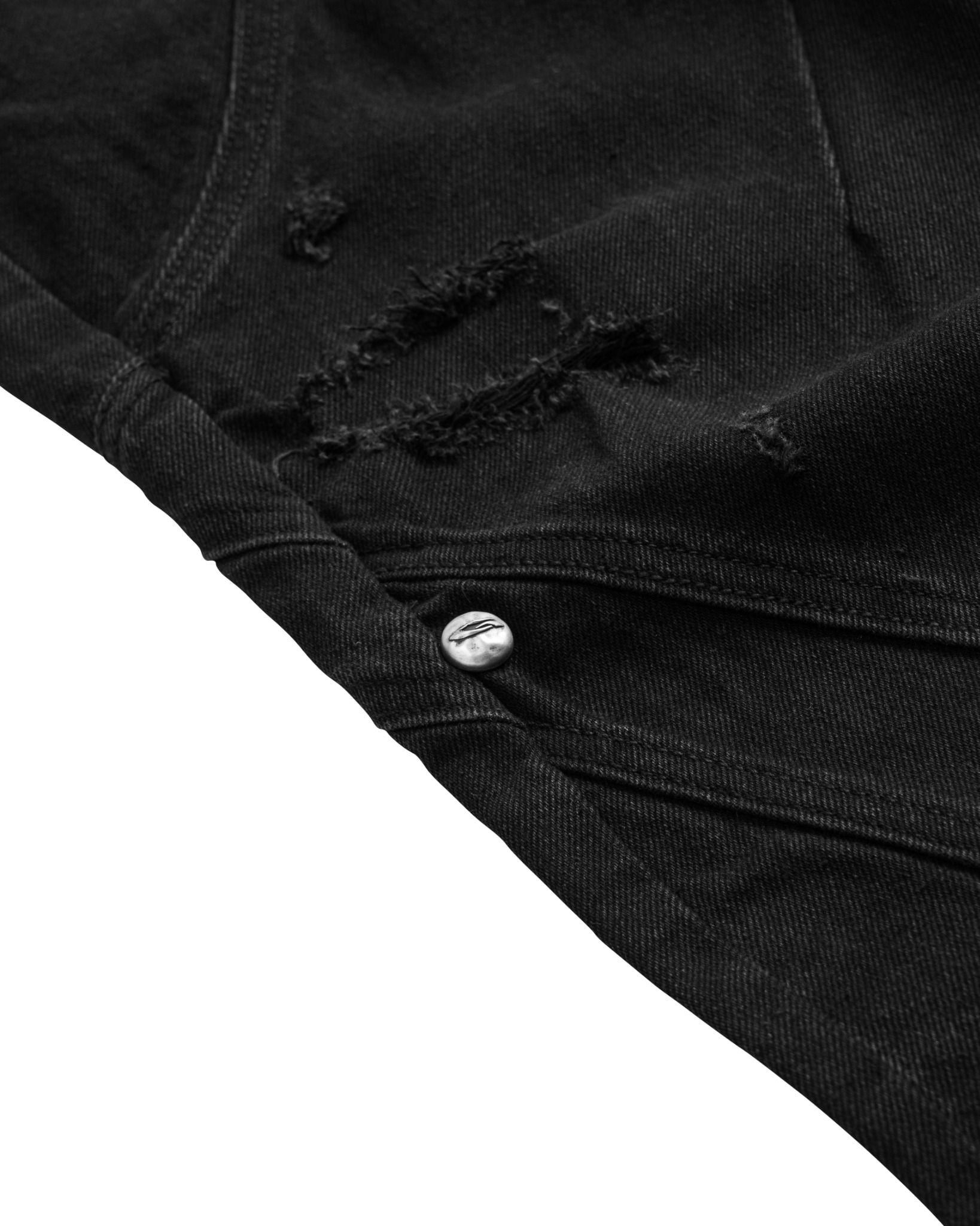FLARED JEANS / BLACK