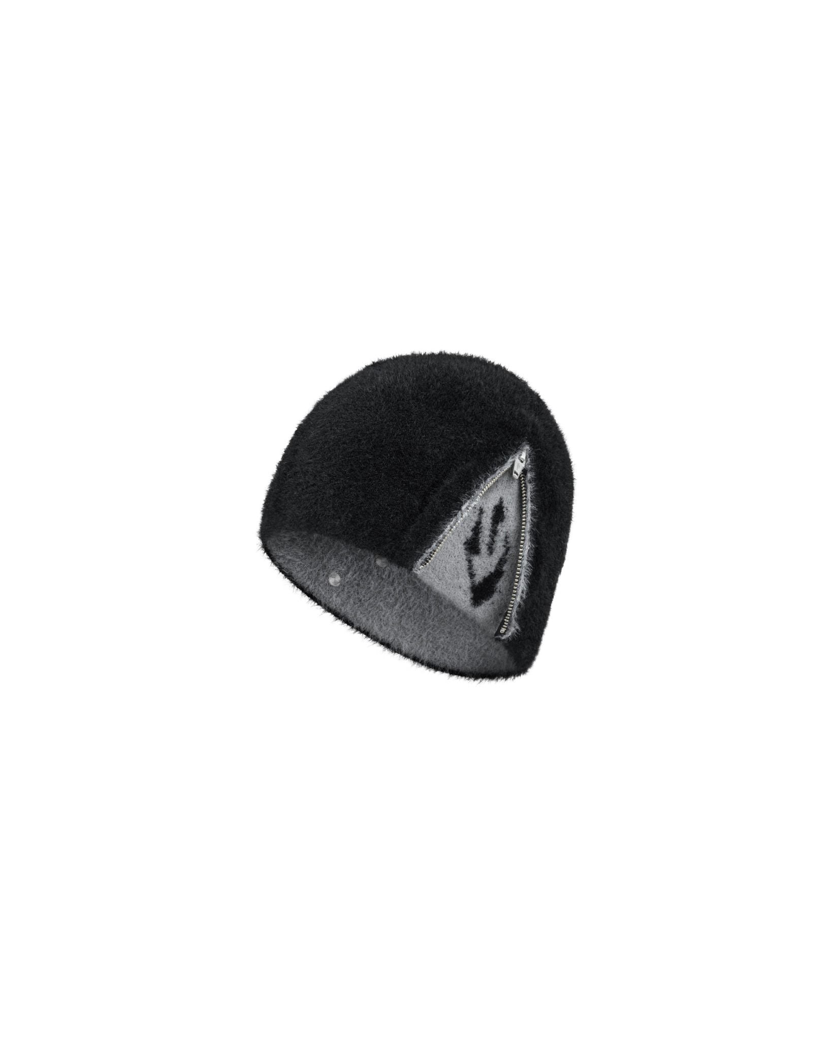 FUR BEANIE / BLACK