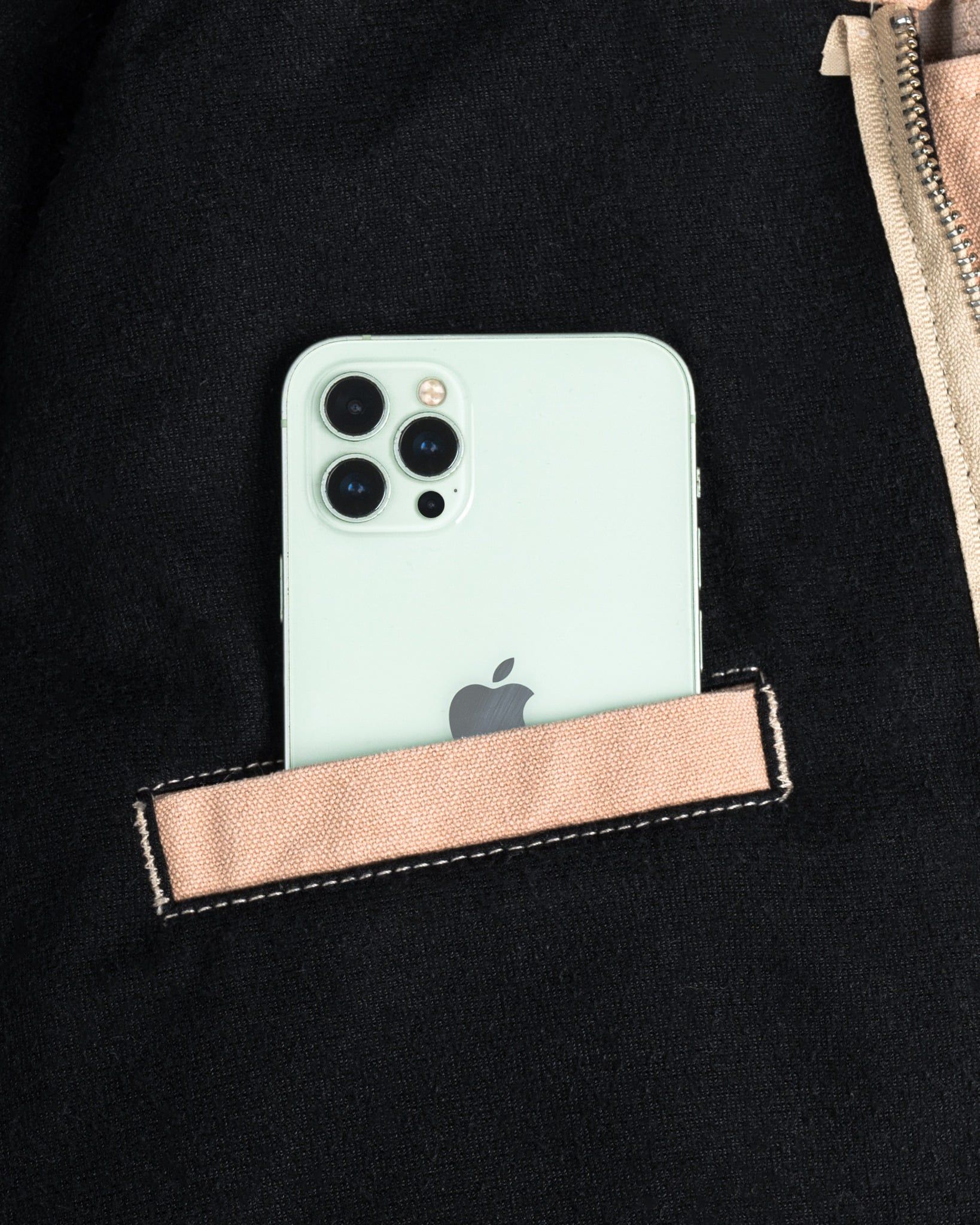 RIVET TRUCKER JACKET / CLAY